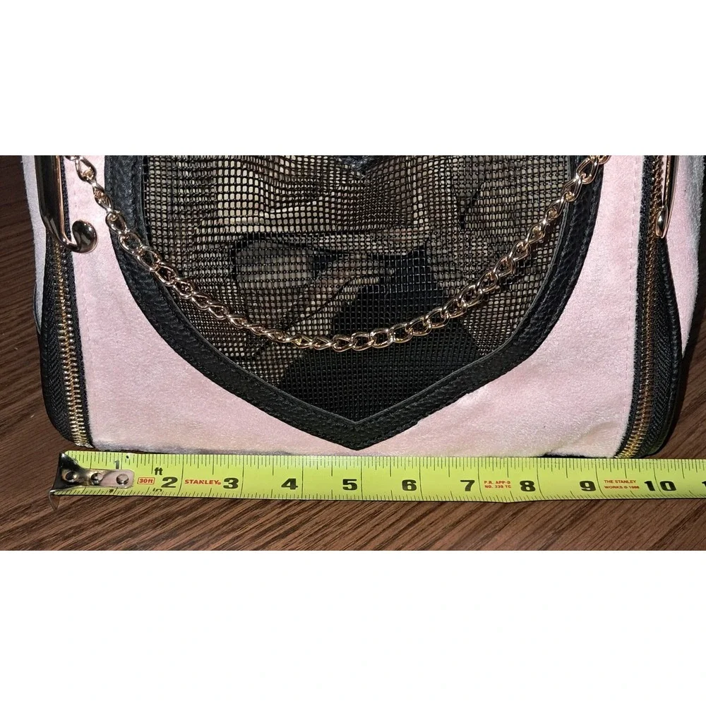 Juicy Couture Fashionable Pet Carrier, Pink with black trim and gold hardware‎ - Picture 5 of 8